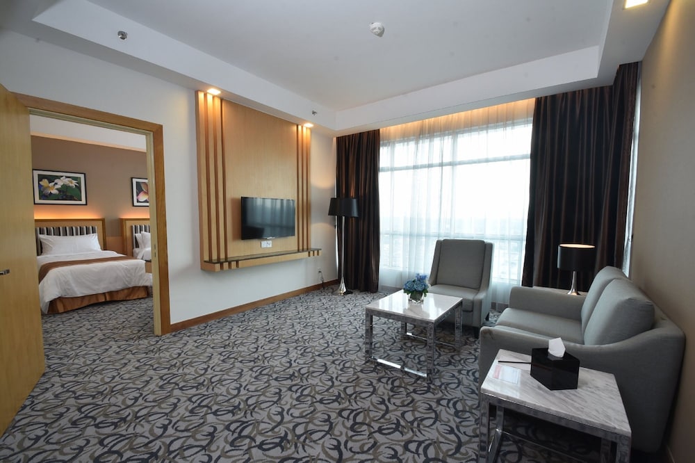 Hotel Tenera Bandar Baru Bangi 48/65