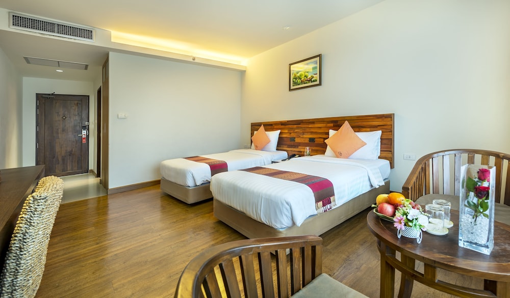Buri Sriphu Hotel 6/66