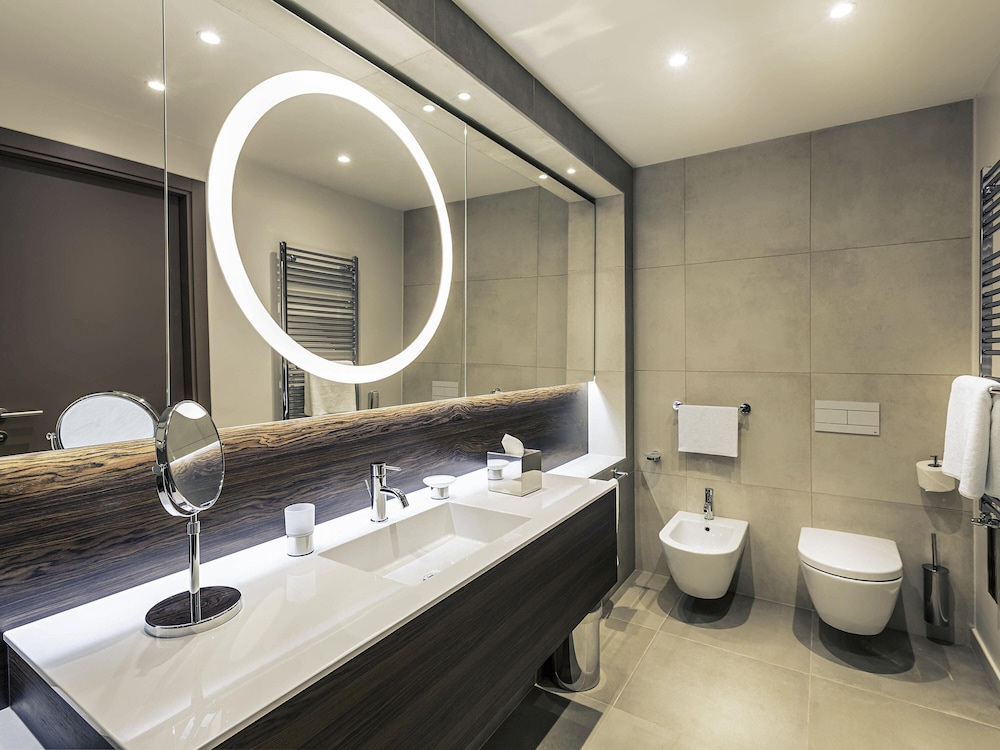 غرفة قياسية مزدوجة، Mercure Almaty City Center 3/8