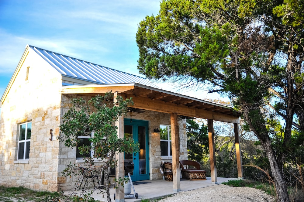 Hill Country Casitas 6/73