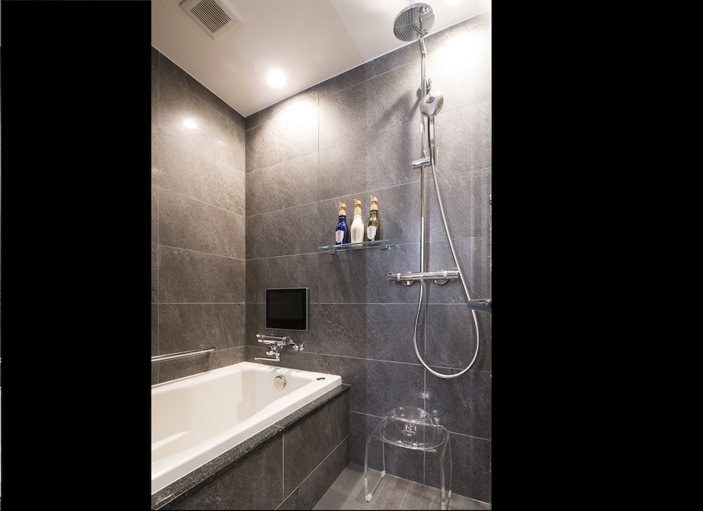 Piazza Hotel Nara 40/50