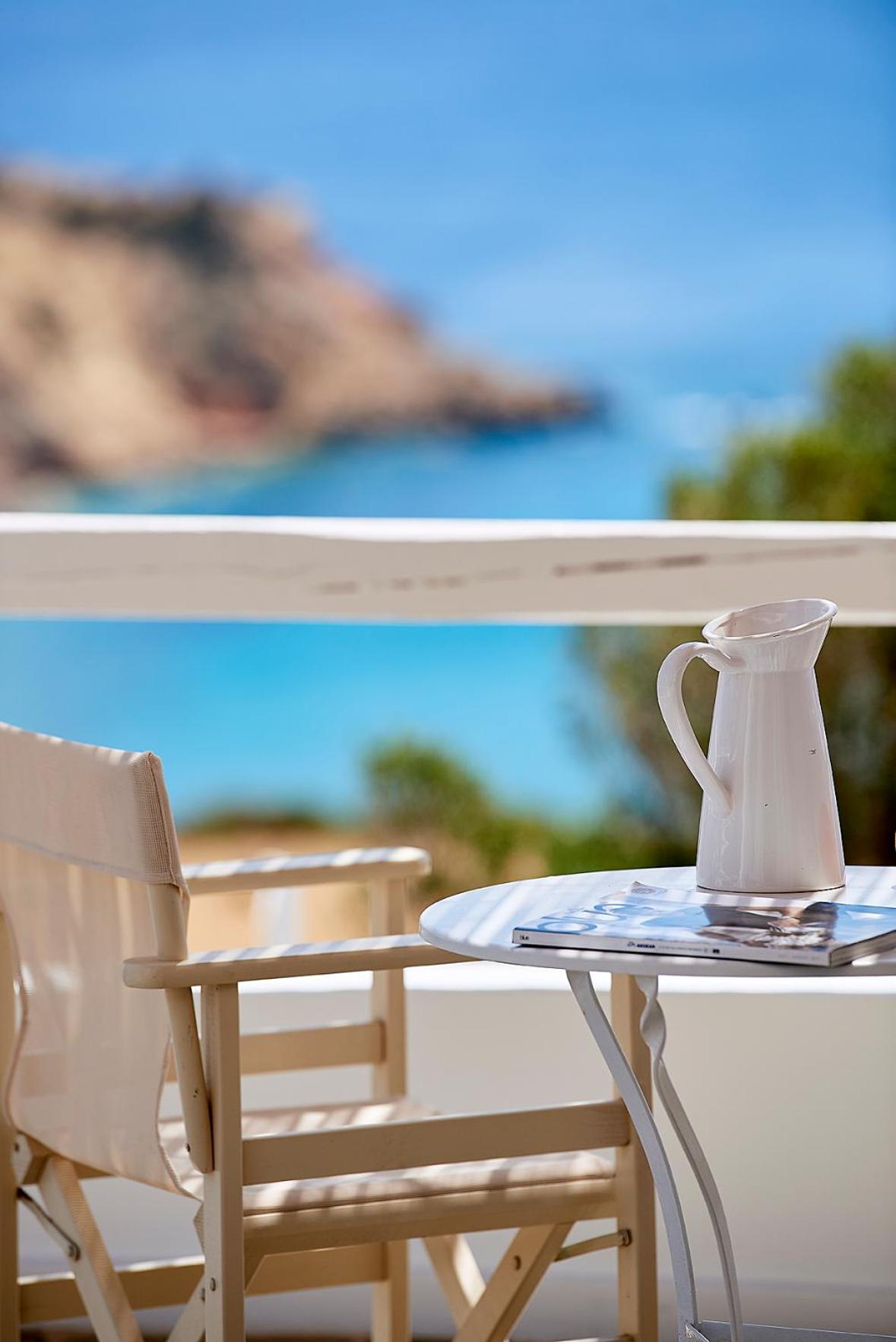 Vista Mare Kipos 8/23