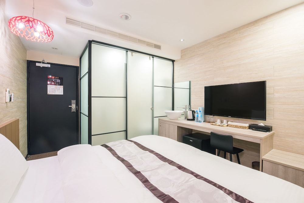 Sunrise Business Hotel Ximen 6/16