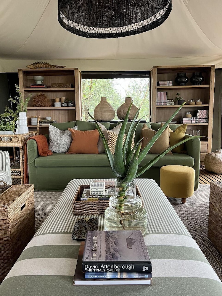 Simbavati Hilltop Lodge 34/50