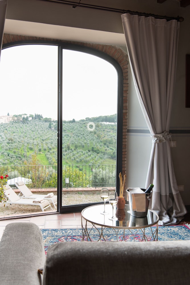 Relais Villa Dell Olmo 35/75