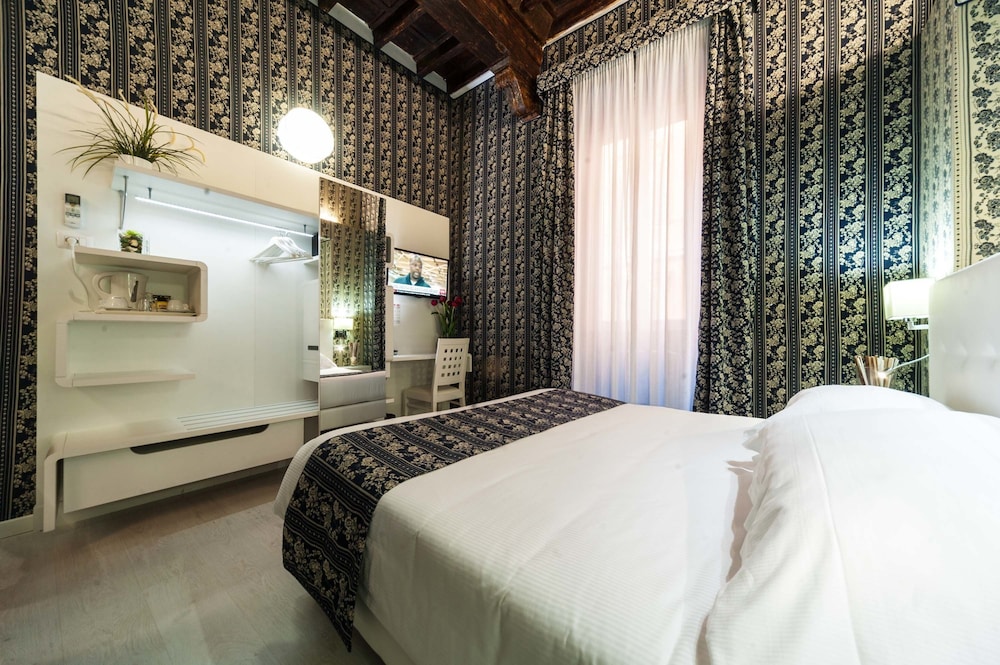 Relais Trevi 95 Boutique Hotel 26/74