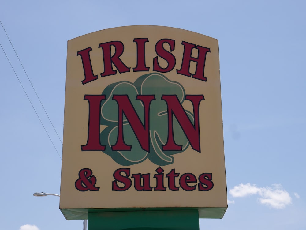 Irish Inn And Suites 2/35