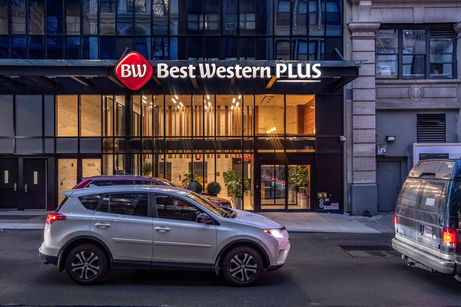 Best Western Plus Soho Hotel 20/20