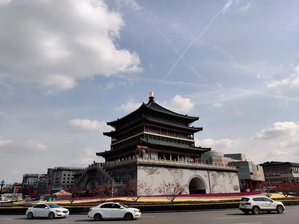 Moxy Xi'an Downtown 2/37