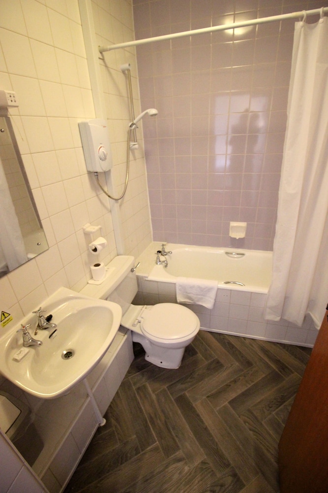 Headlands Hotel 48/50