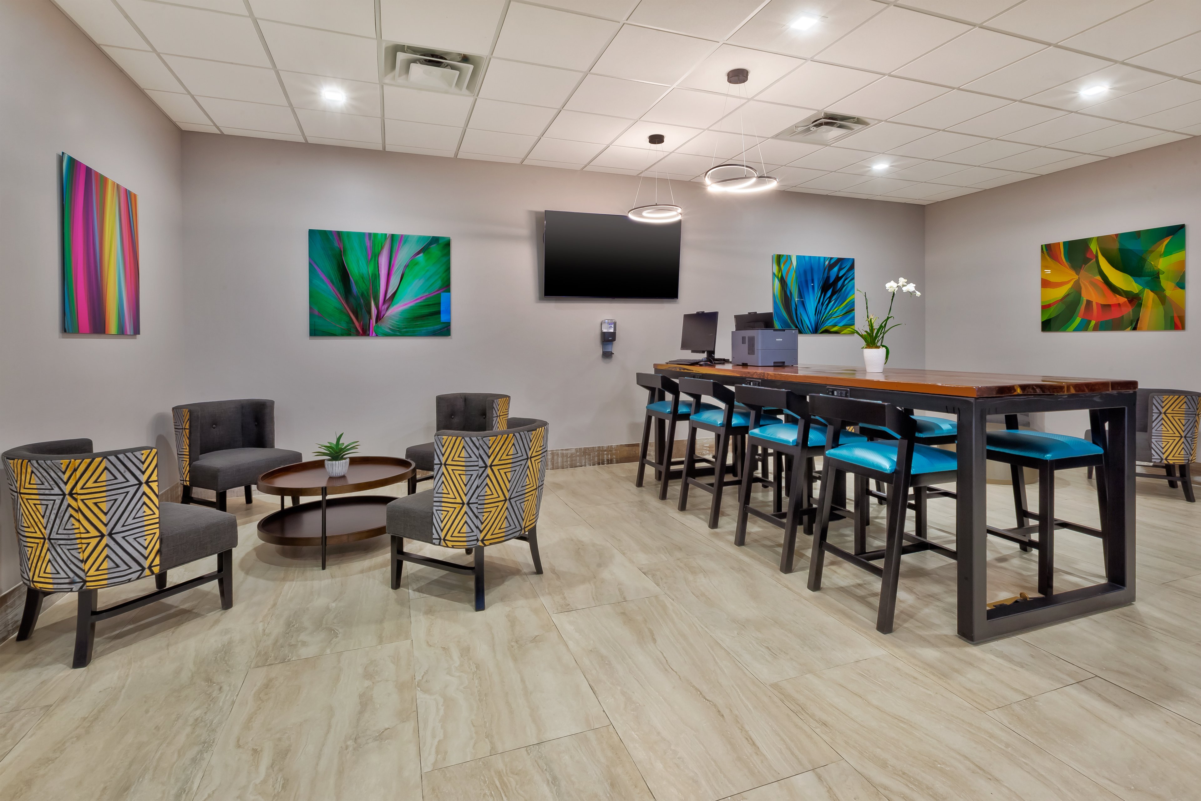 Holiday Inn Cookeville, an IHG Hotel 53/55
