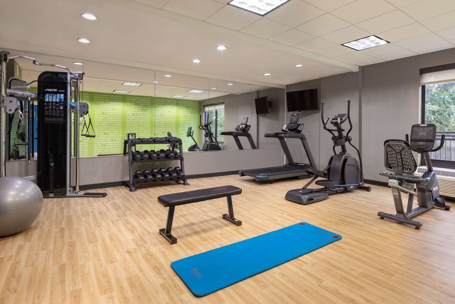 La Quinta Inn & Suites by Wyndham Newark - Elkton 2/14