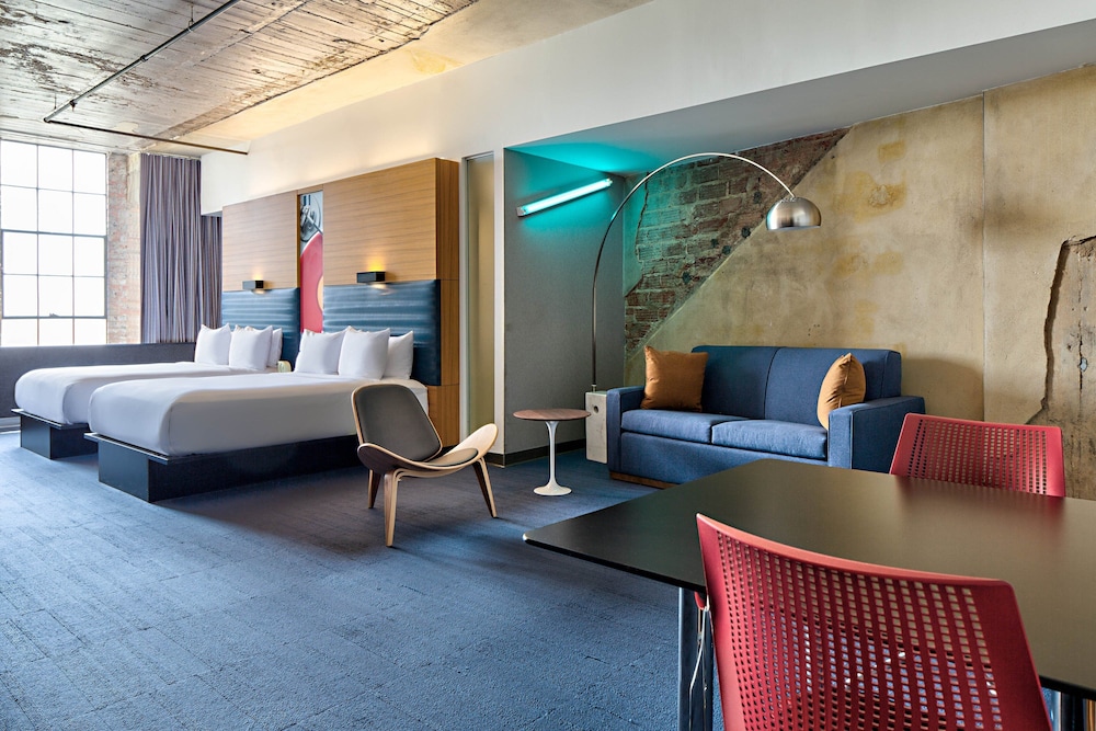 Aloft Dallas Downtown 28/49