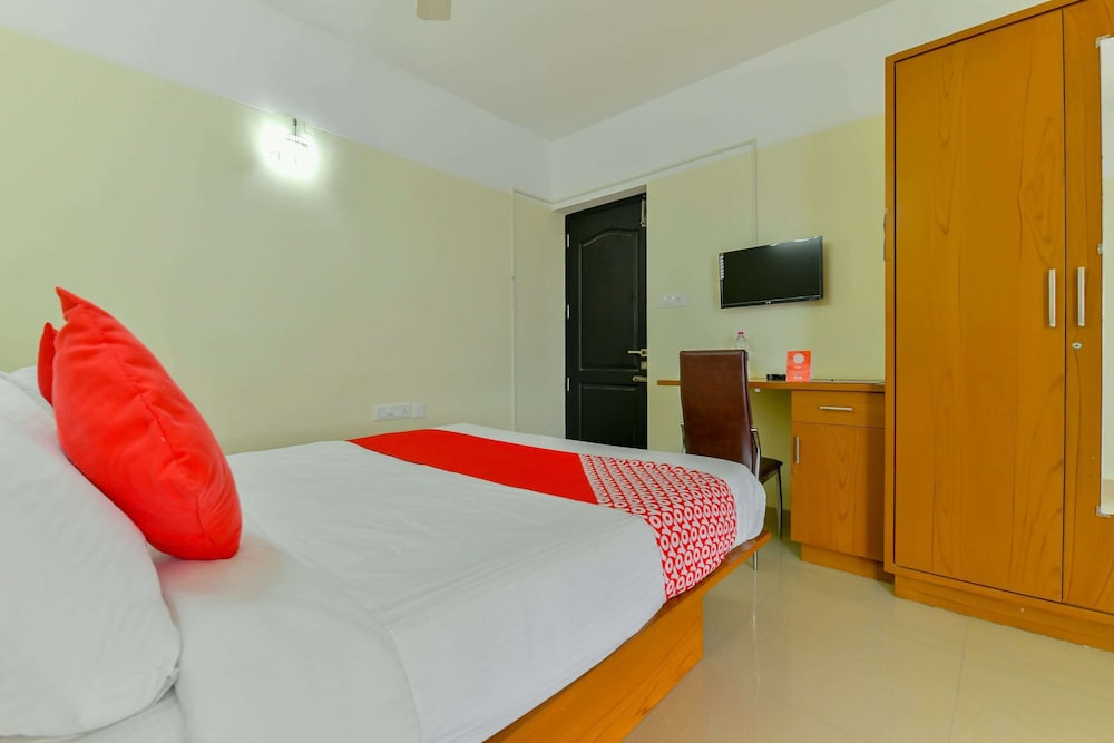Oyo 10051 Hotel Tyche Stays 13/28