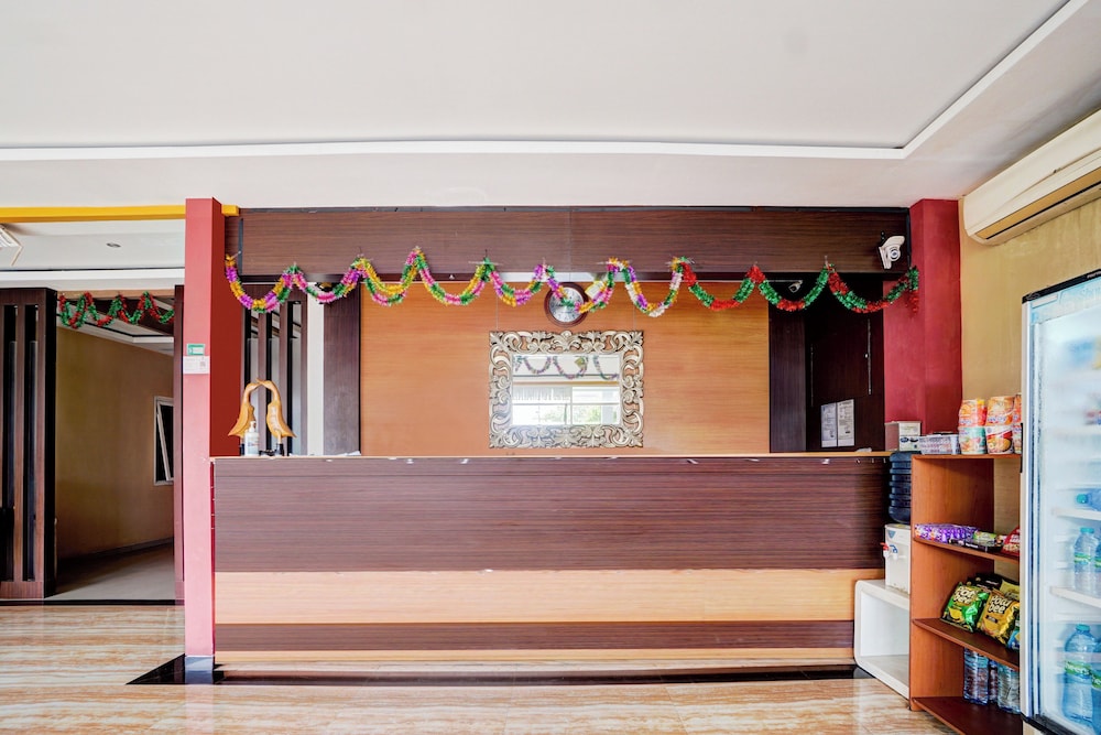 Hotel O Siwalankerto Near Surabaya Carnival 13/47