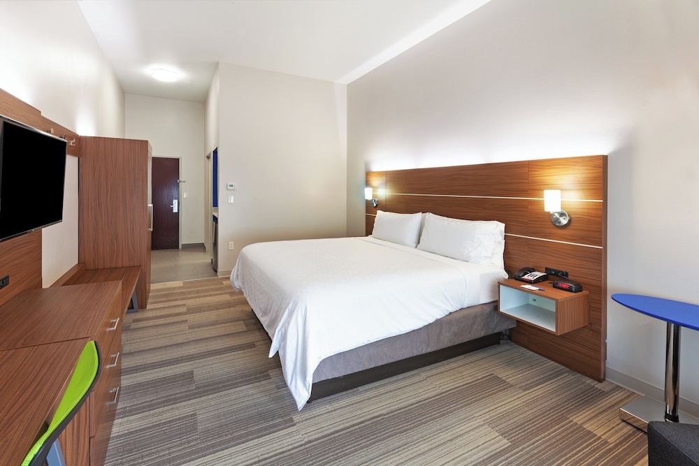 Holiday Inn Express Hotel Suites Orange 40/70