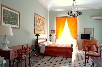 Palazzo Pantaleo 20/53