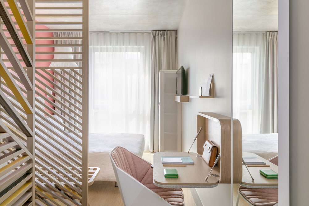 Okko Hotels Paris La Defense 51/51