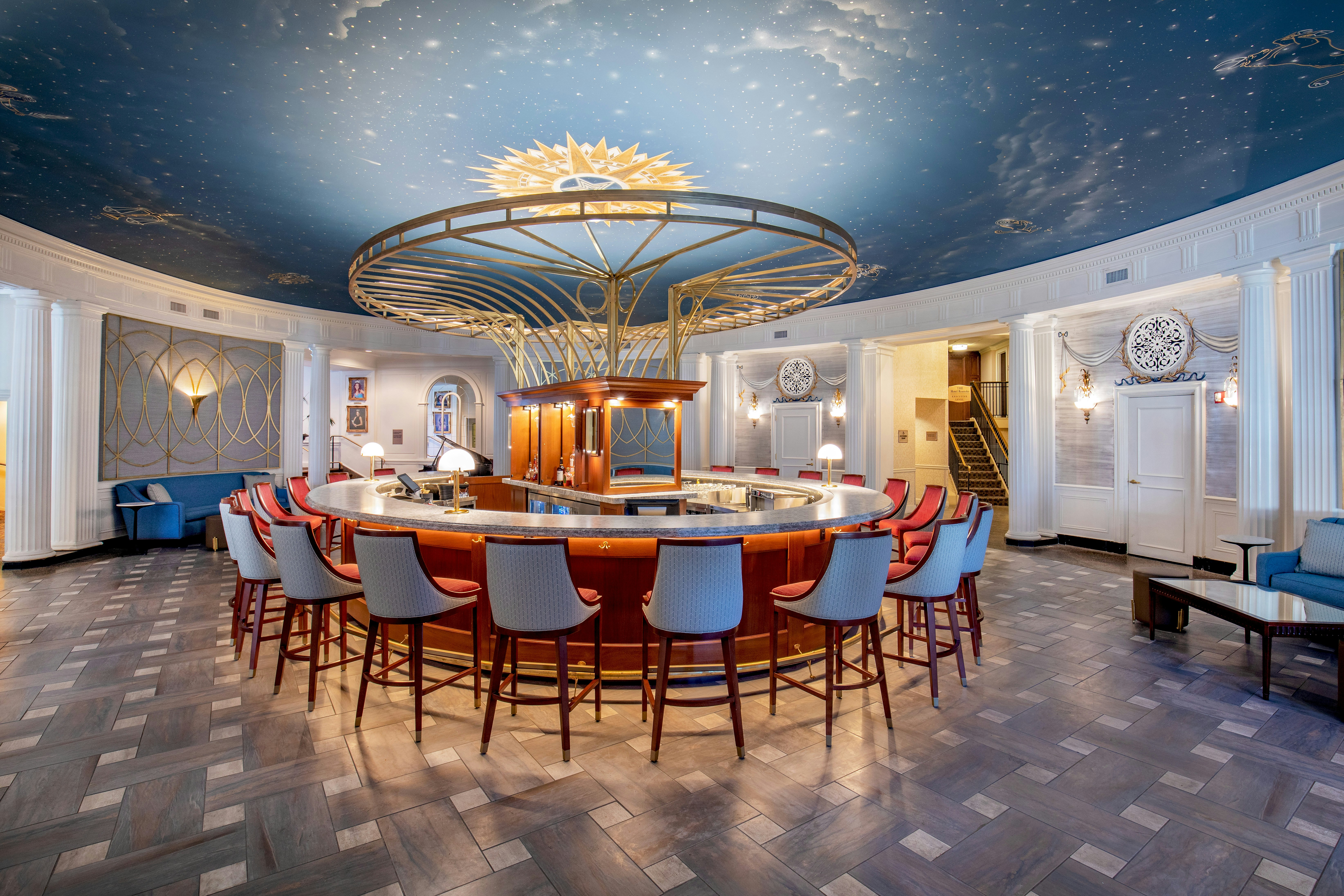 Hotel Roanoke Conference Ctr Curio Collection By Hilton 45/58
