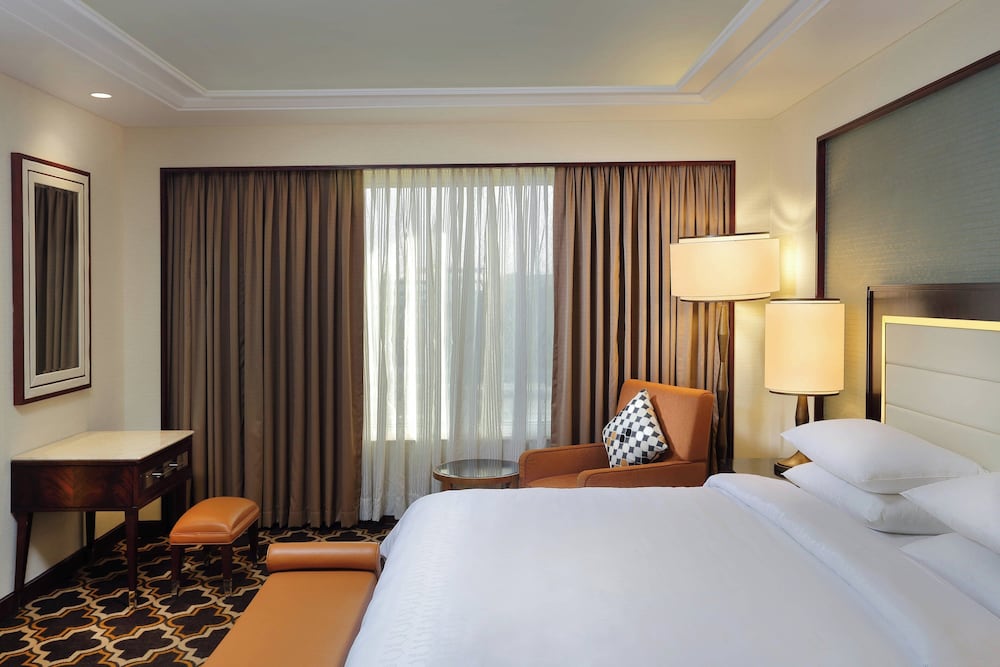1 Bedroom, Executive, Suite, King Bed