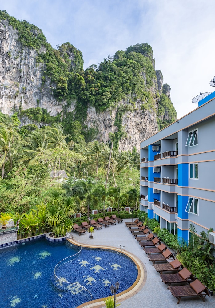 Aonang Silver Orchid Resort 70/74