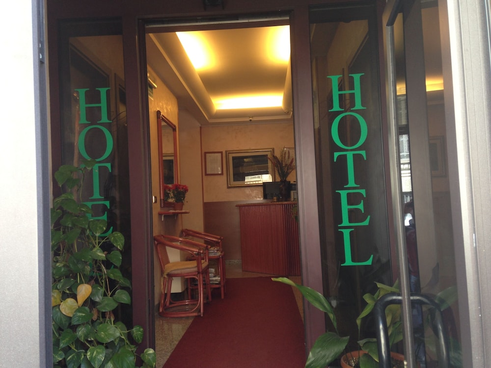 Hotel La Caravella 52/64