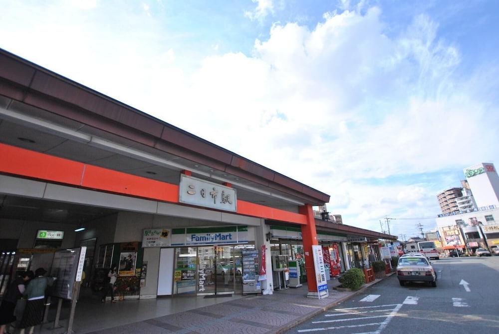 Futsukaichi Green Hotel 1/37