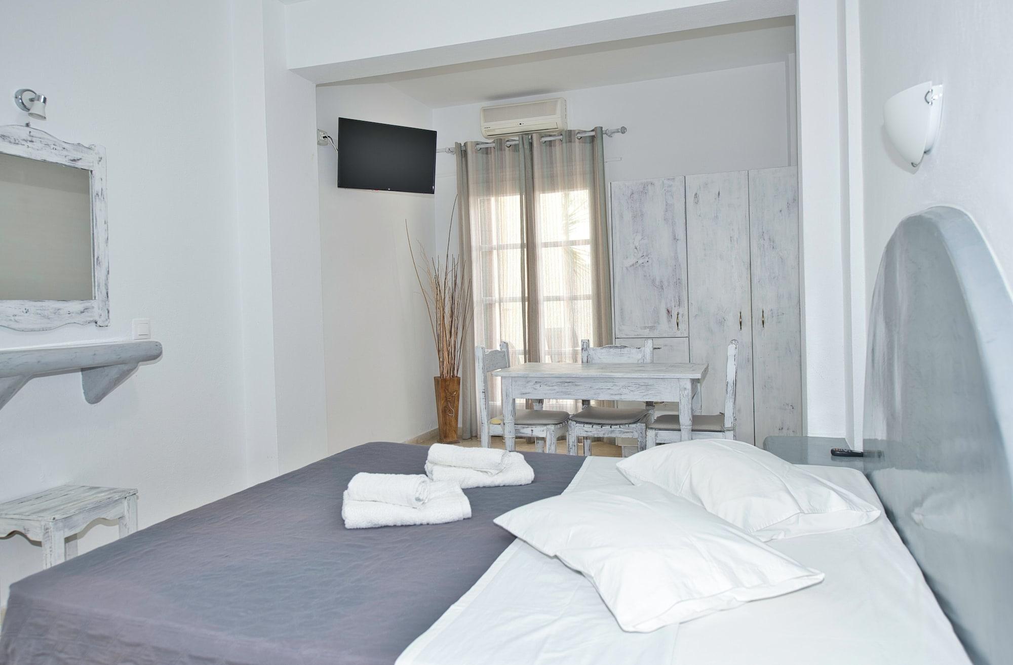 Ira Apartments 71/126