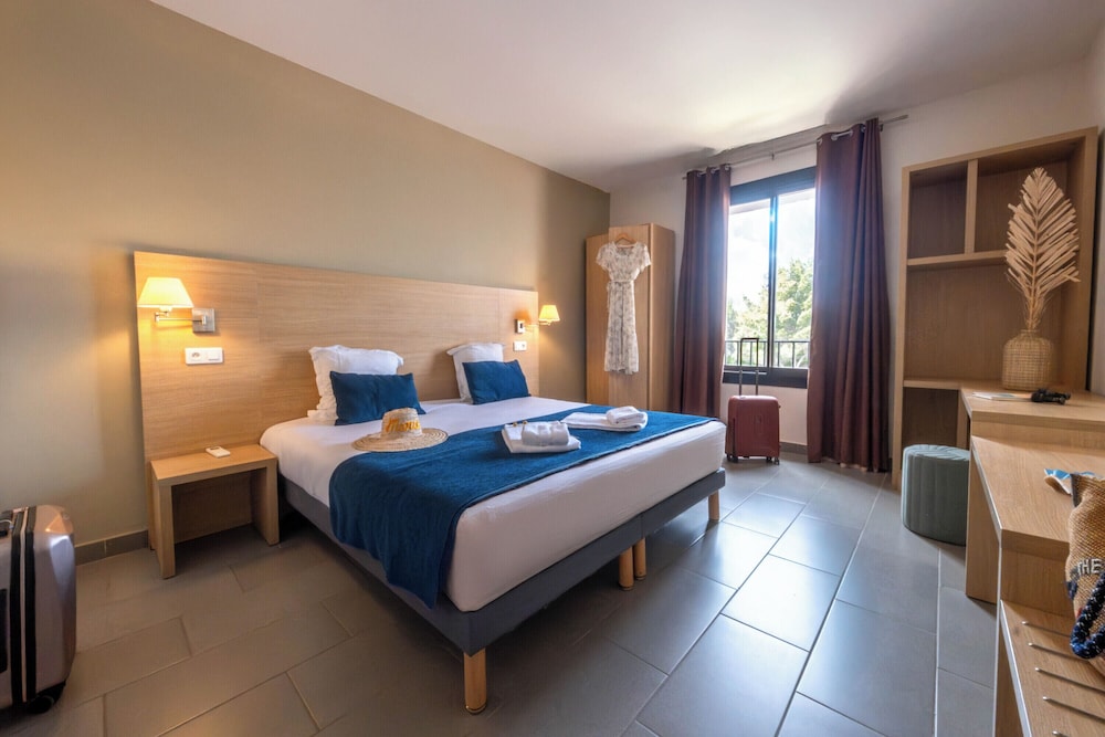 1 BEDROOM, APARTMENT