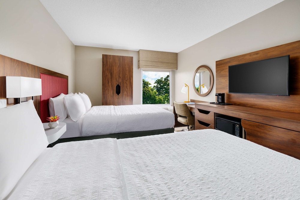 غرفة قياسية بسريرين مزدوجين، Hampton Inn Ft Lauderdale-Cypress Creek 5/8