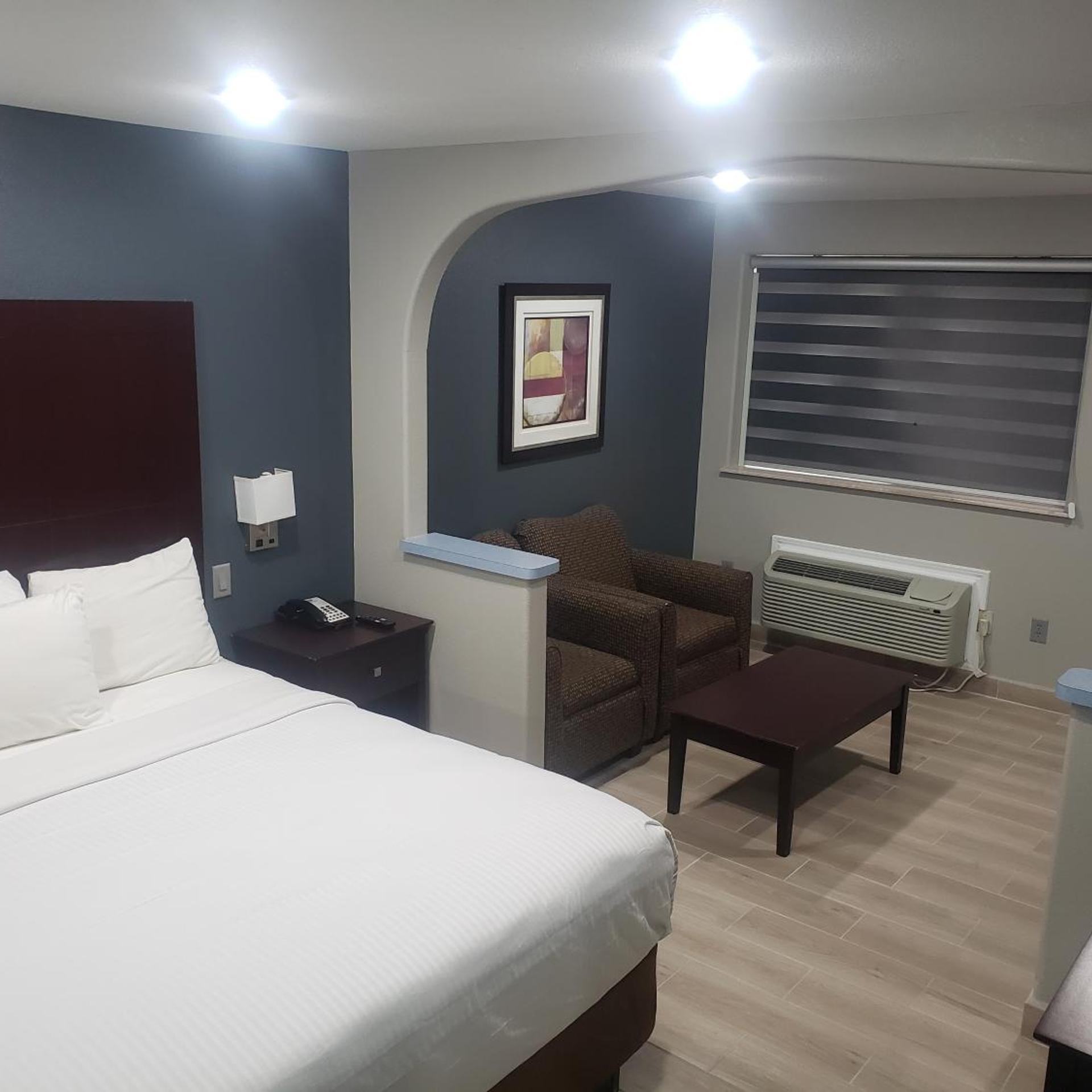 Cotulla Executive Inn 5/40