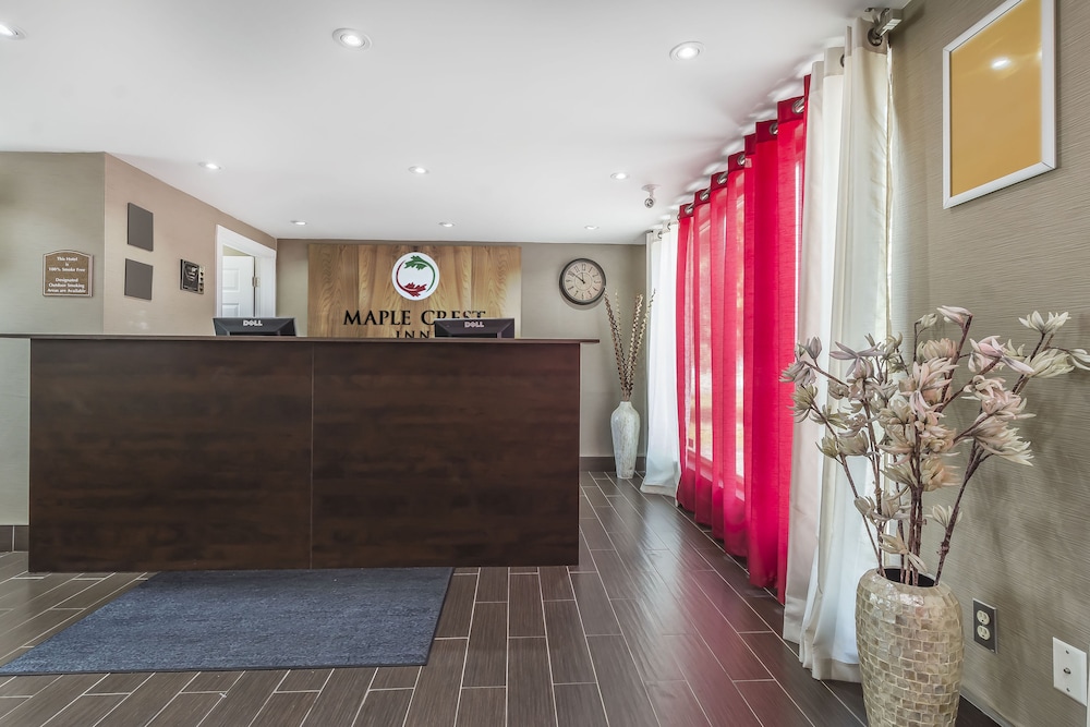 Ramada by Wyndham Kingston 7/50
