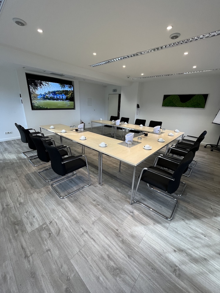 Sporthotel Fuchsbachtal 27/29