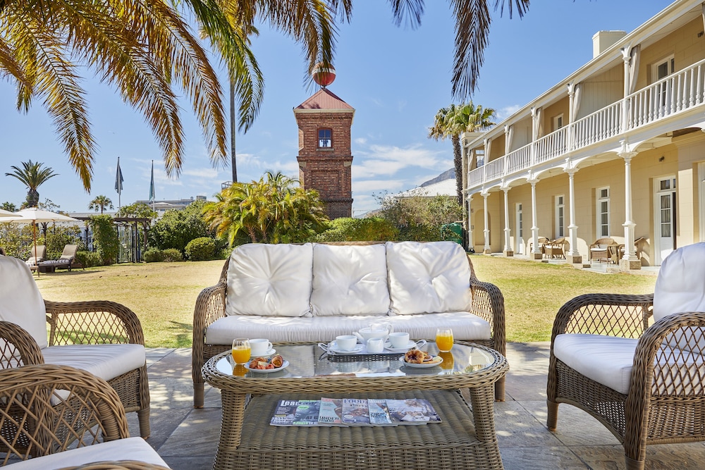 Dock House Boutique Hotel 8/49