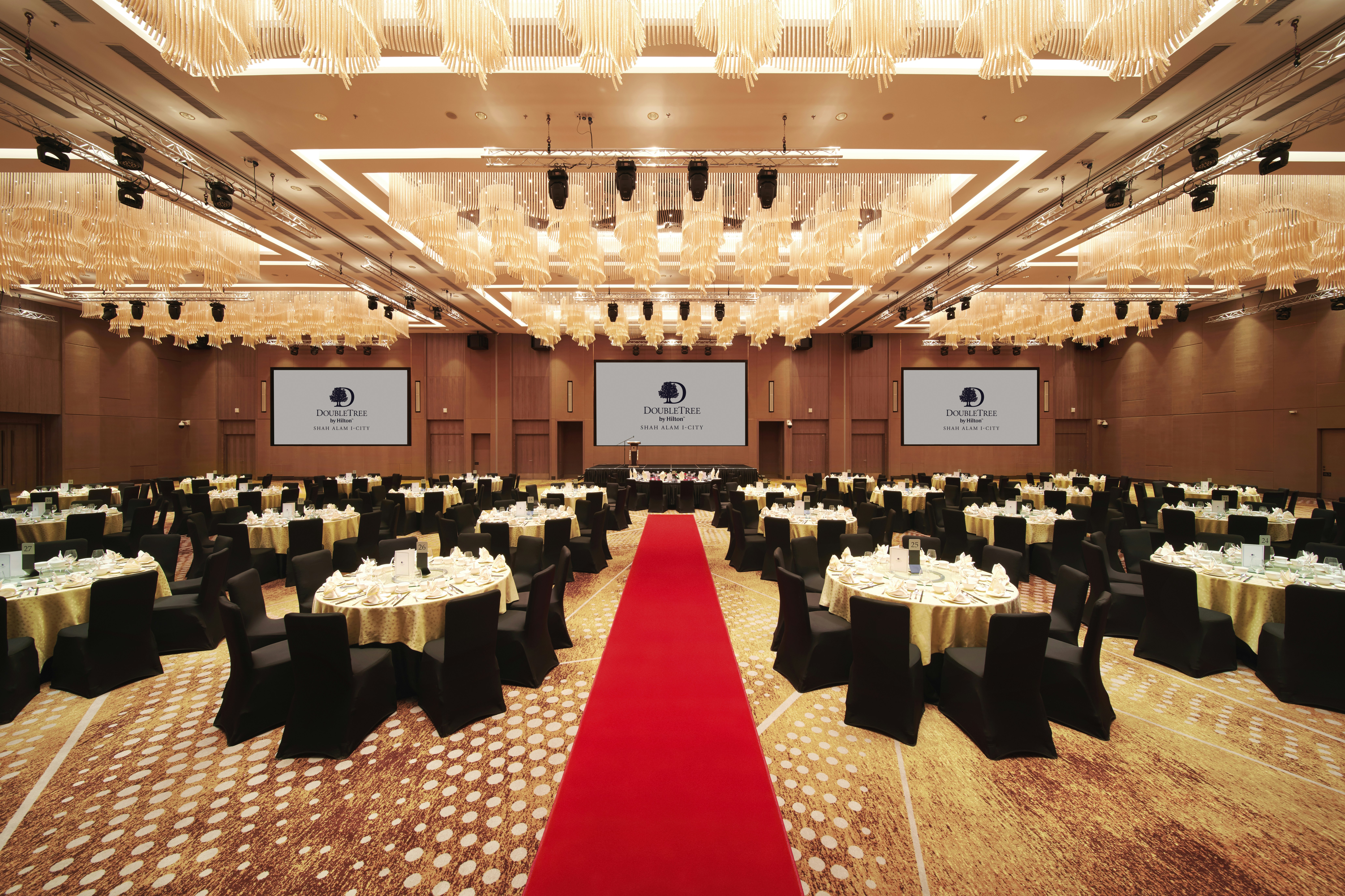 DoubleTree by Hilton Shah Alam i-City 62/76
