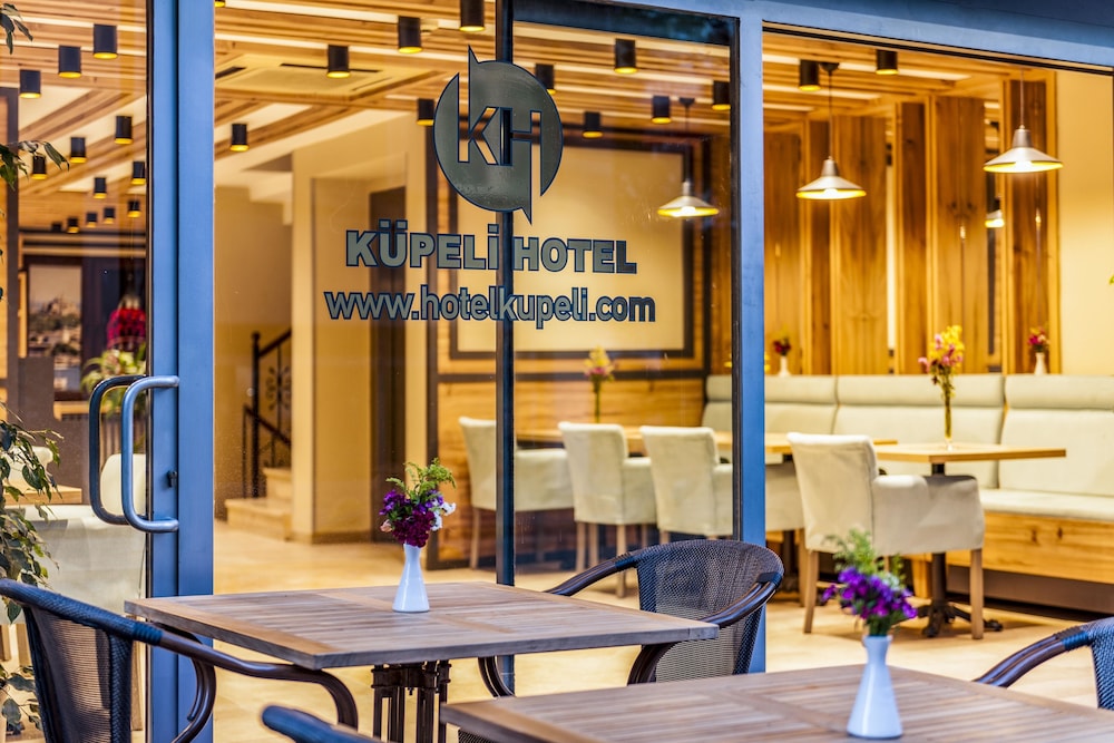 KUPELI HOTEL 52/58