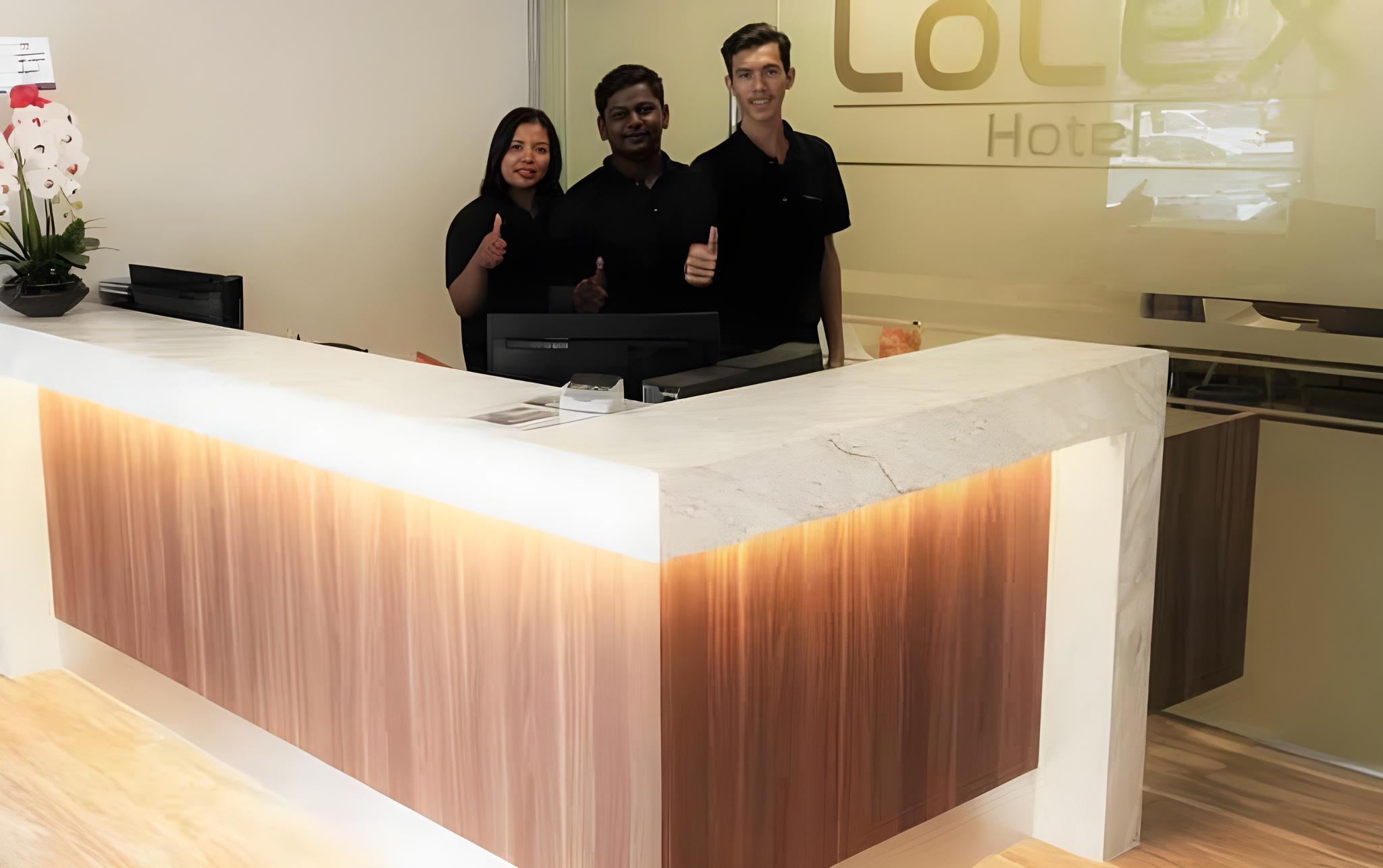 Lolex Hotel 11/39