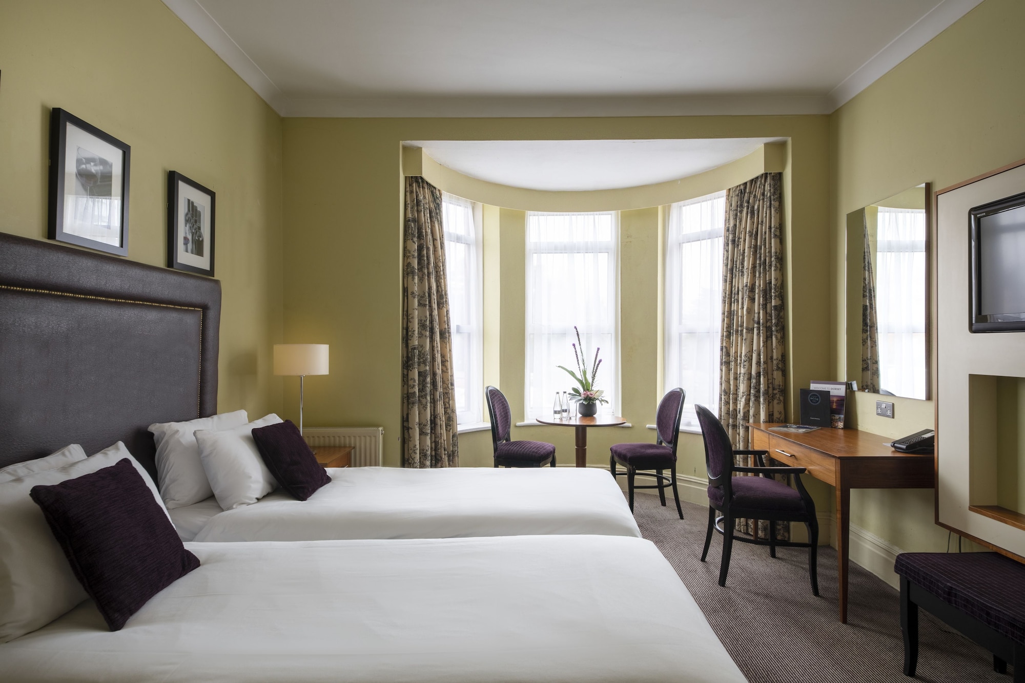 STANDARD, TWIN BEDS