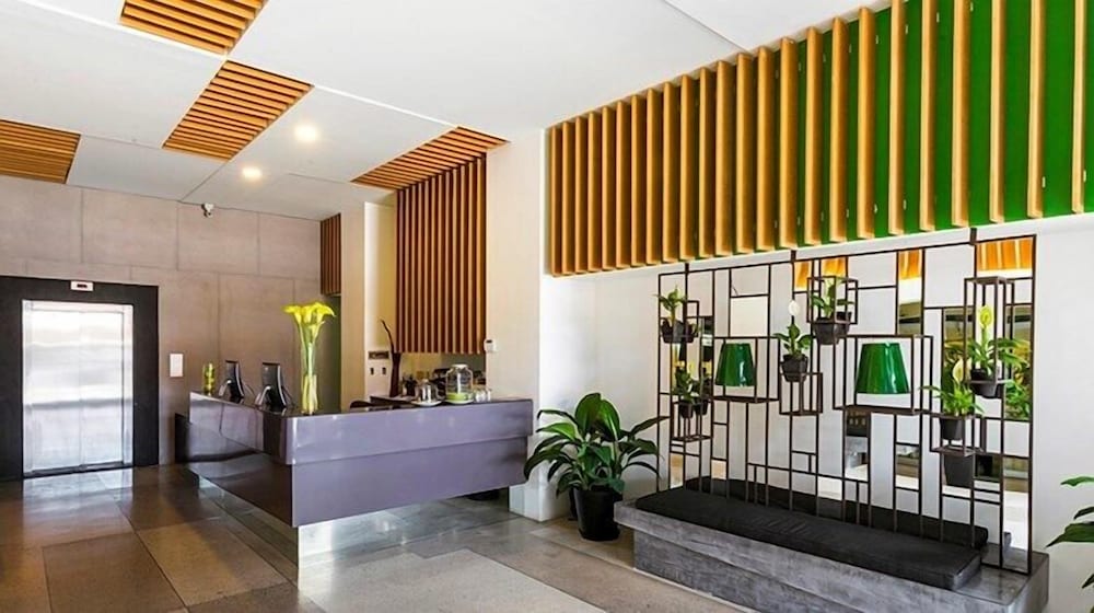 Urban Green Hotel & Suites 11/52