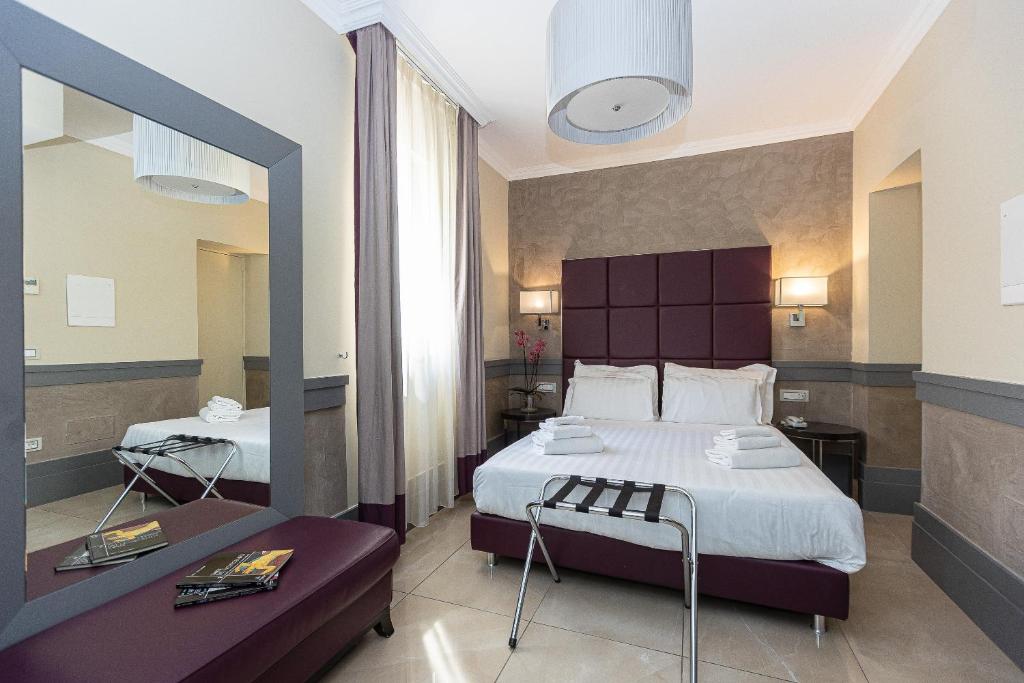 غرفة سوبيريور بسرير مزدوج، Hotel Castellino Roma 2/5