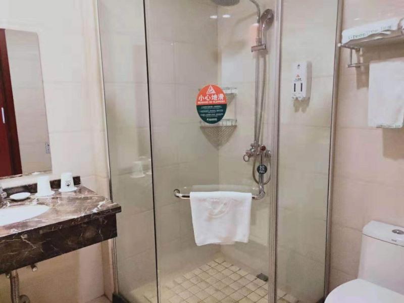 Greentree Inn Anhui Anqing Tongcheng South Shengtang Road Shengtang International Business Hotel 35/38