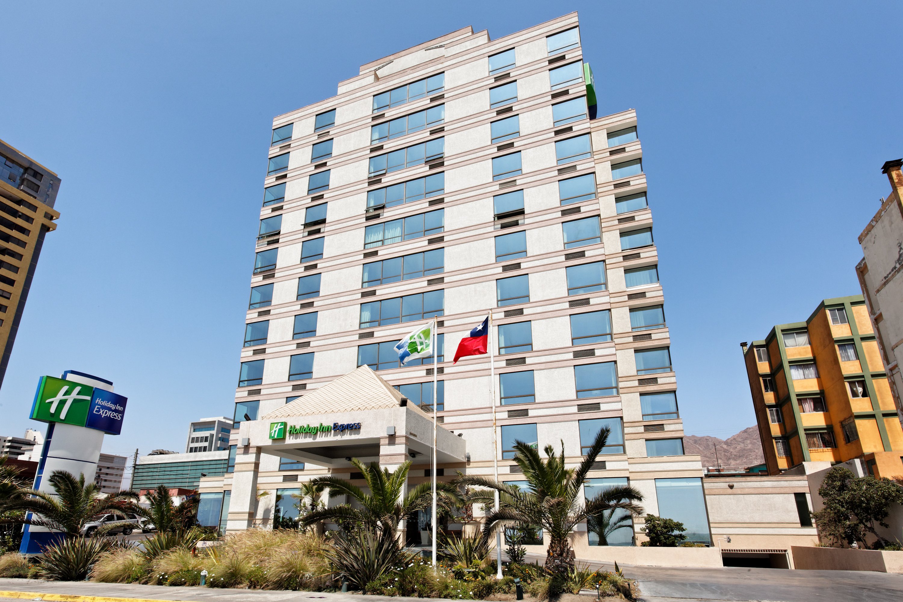 HOLIDAY INN EXPRESS ANTOFAGASTA 6/66