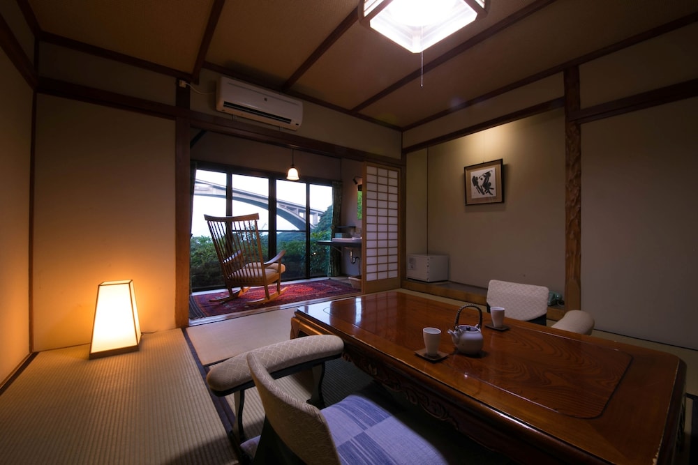 Okamotoya Ryokan 35/50