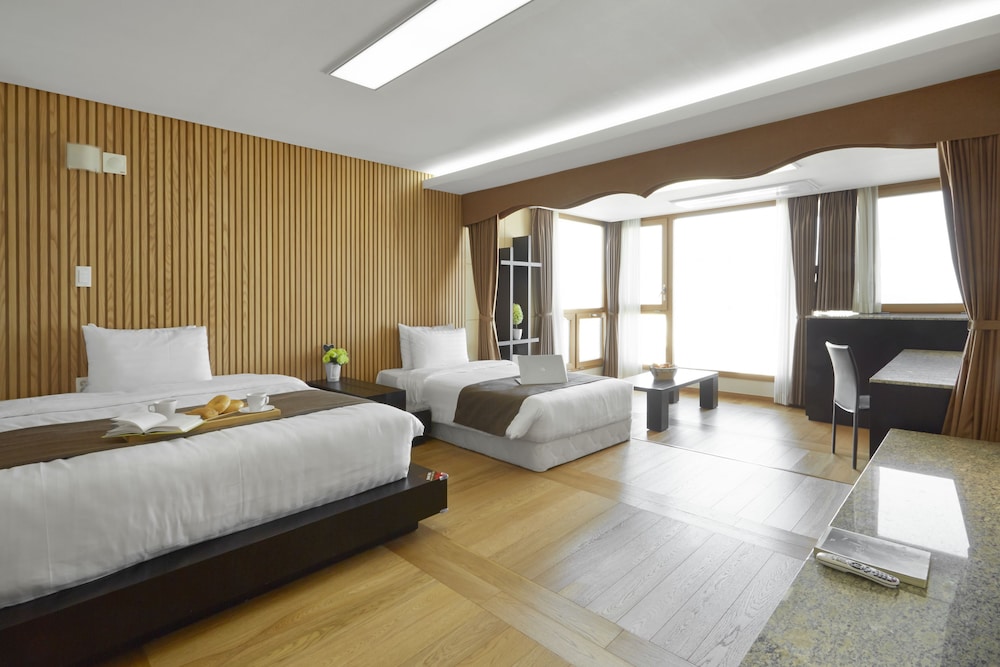 Shin Shin Hotel Jeju Ocean 12/58