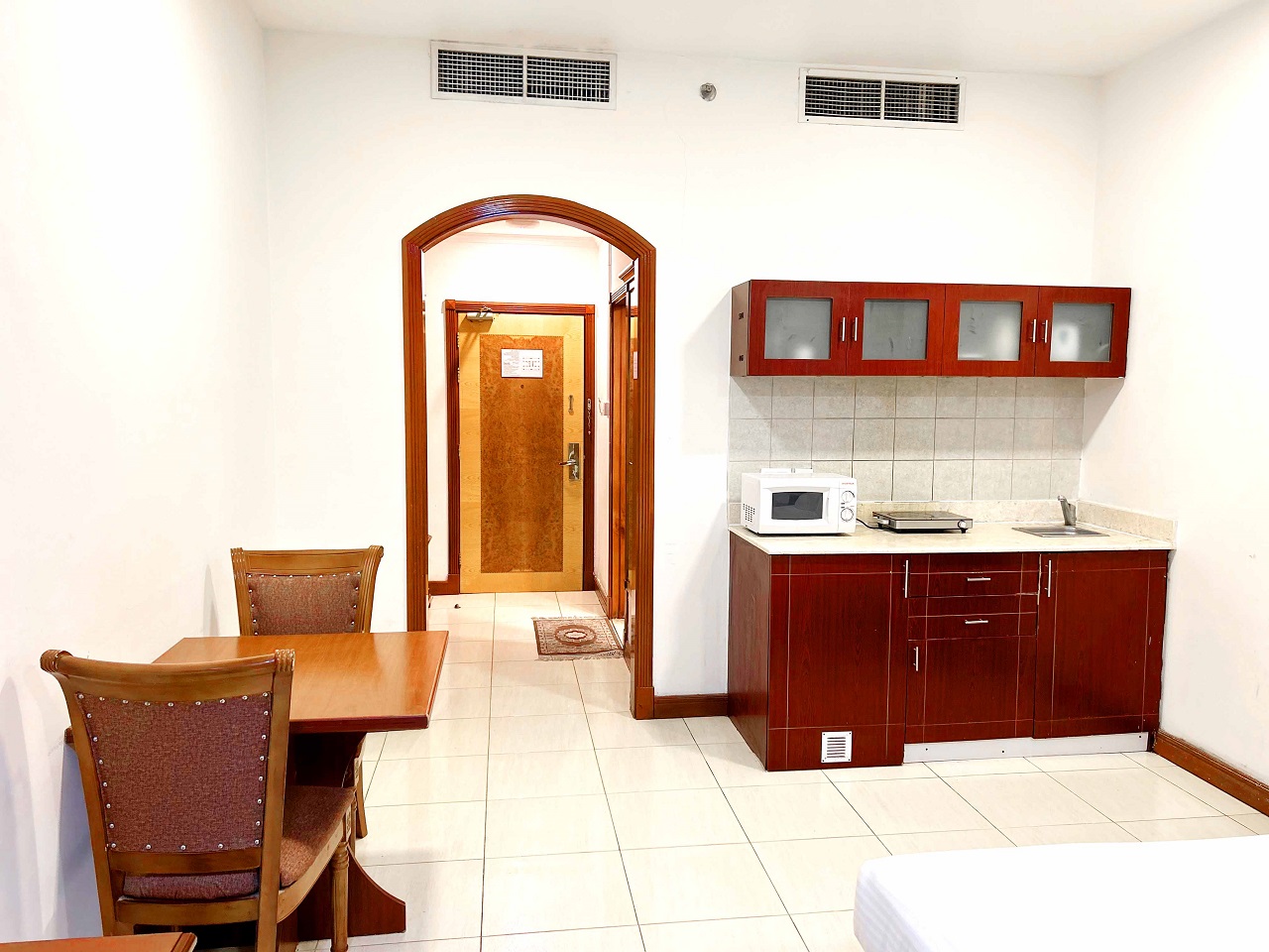Moon Valley Hotel Apartment 11/50