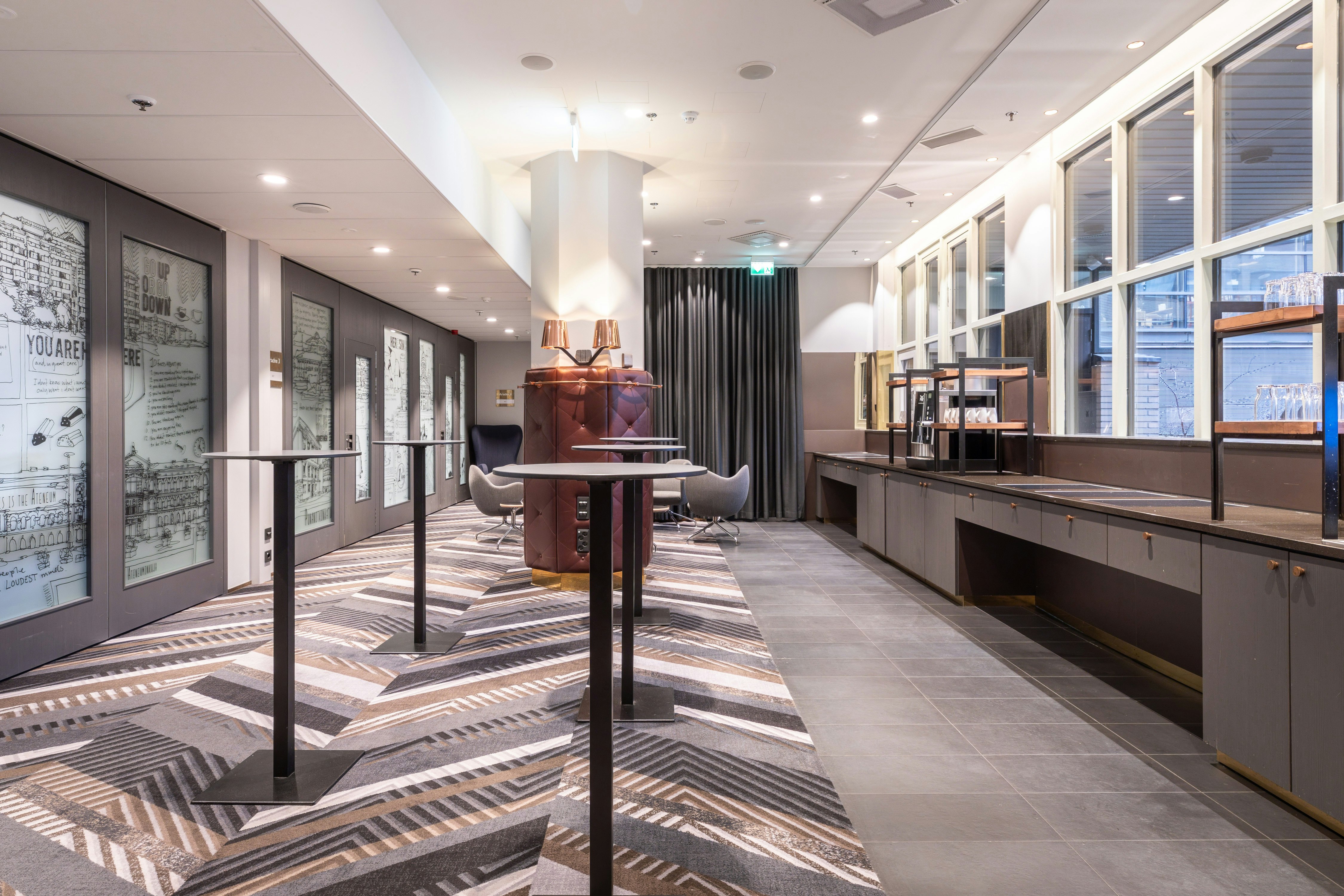 Hilton Helsinki Strand 18/36