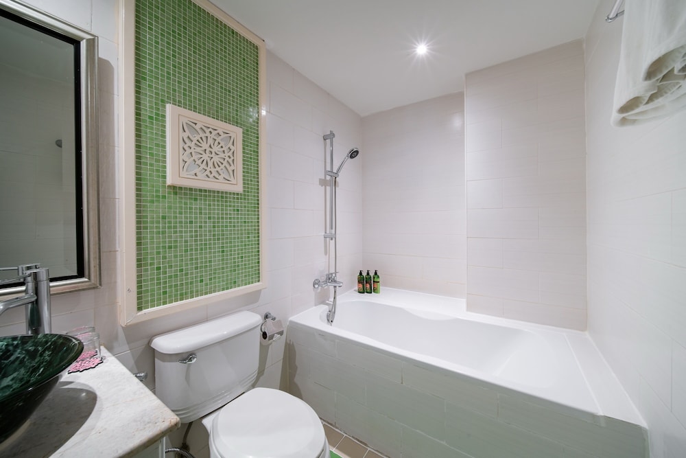 La Petite Salil Sukhumvit 8 45/48