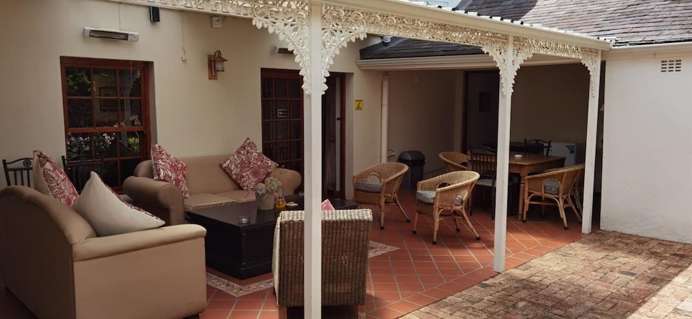 137 High Street Guest House 24/48
