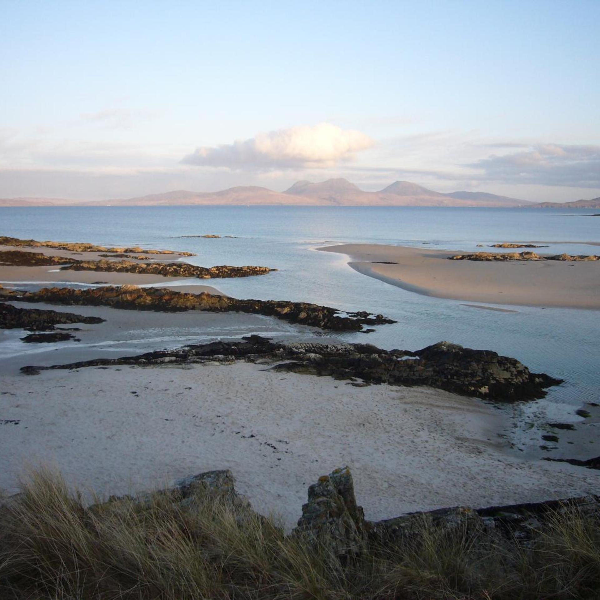 Colonsay Hotel 39/50