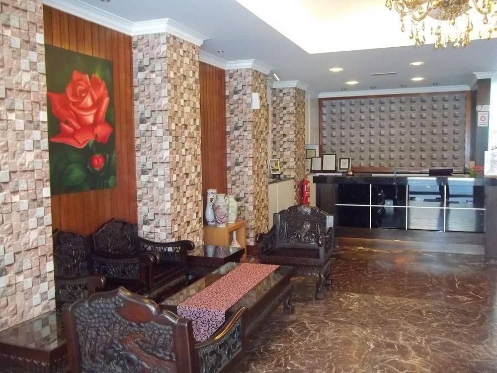 D'eastern Hotel 19/28